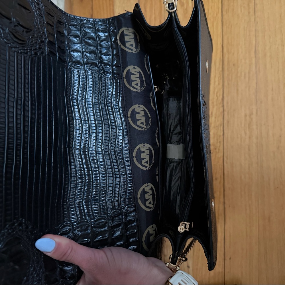 Black Croc-Embossed Structured Top-Handle Bag with Wallet - Picture 6 of 13